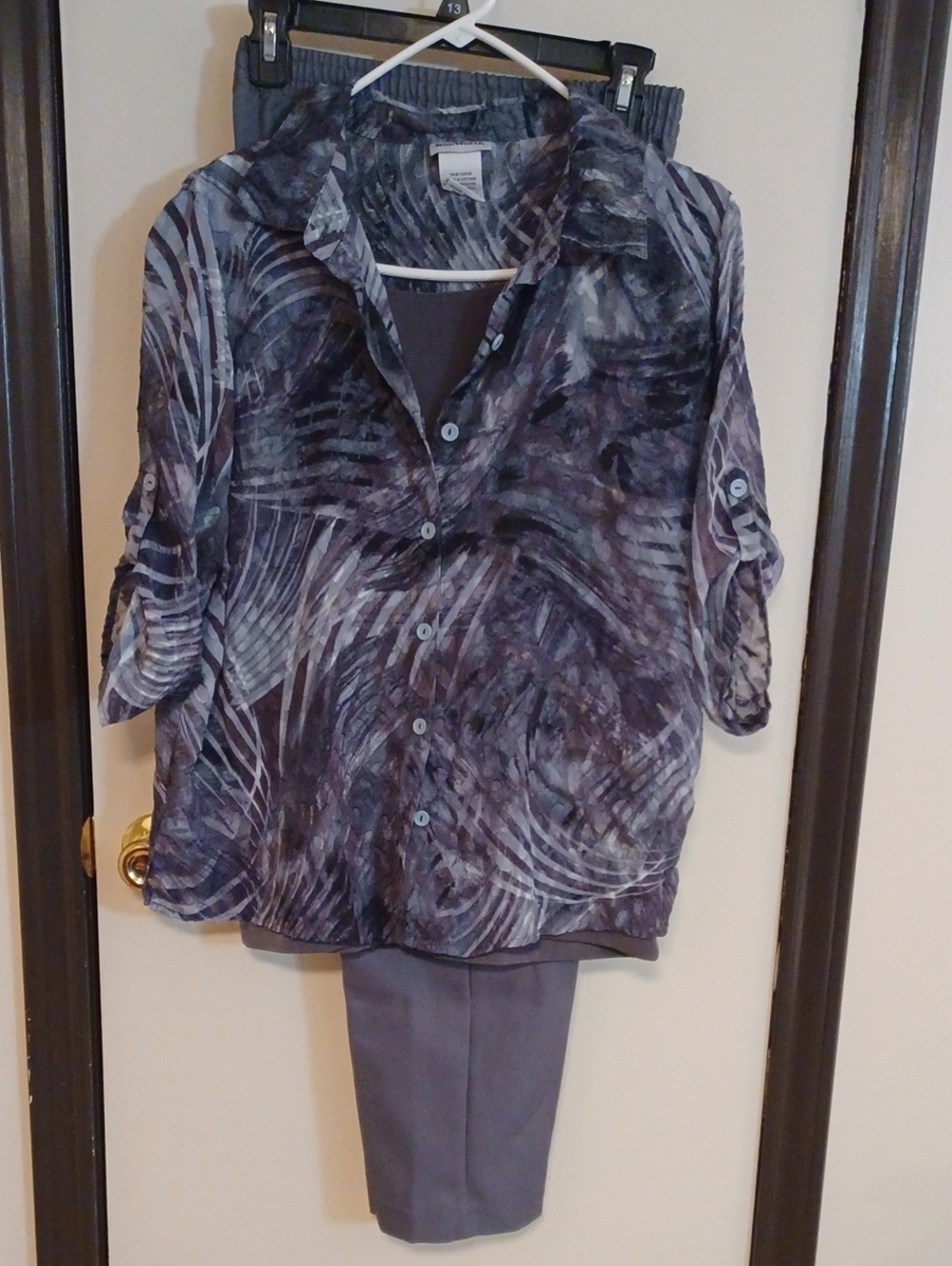 Bon Worth Sheer Burn Out Button Down, Chicos Tank And Bon Worth Slacks